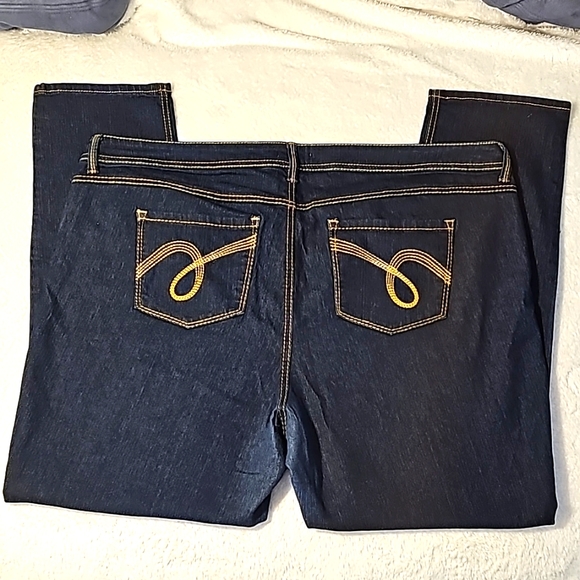 Bongo Plus Dark Denim Jeans Size 22 - Picture 3 of 6